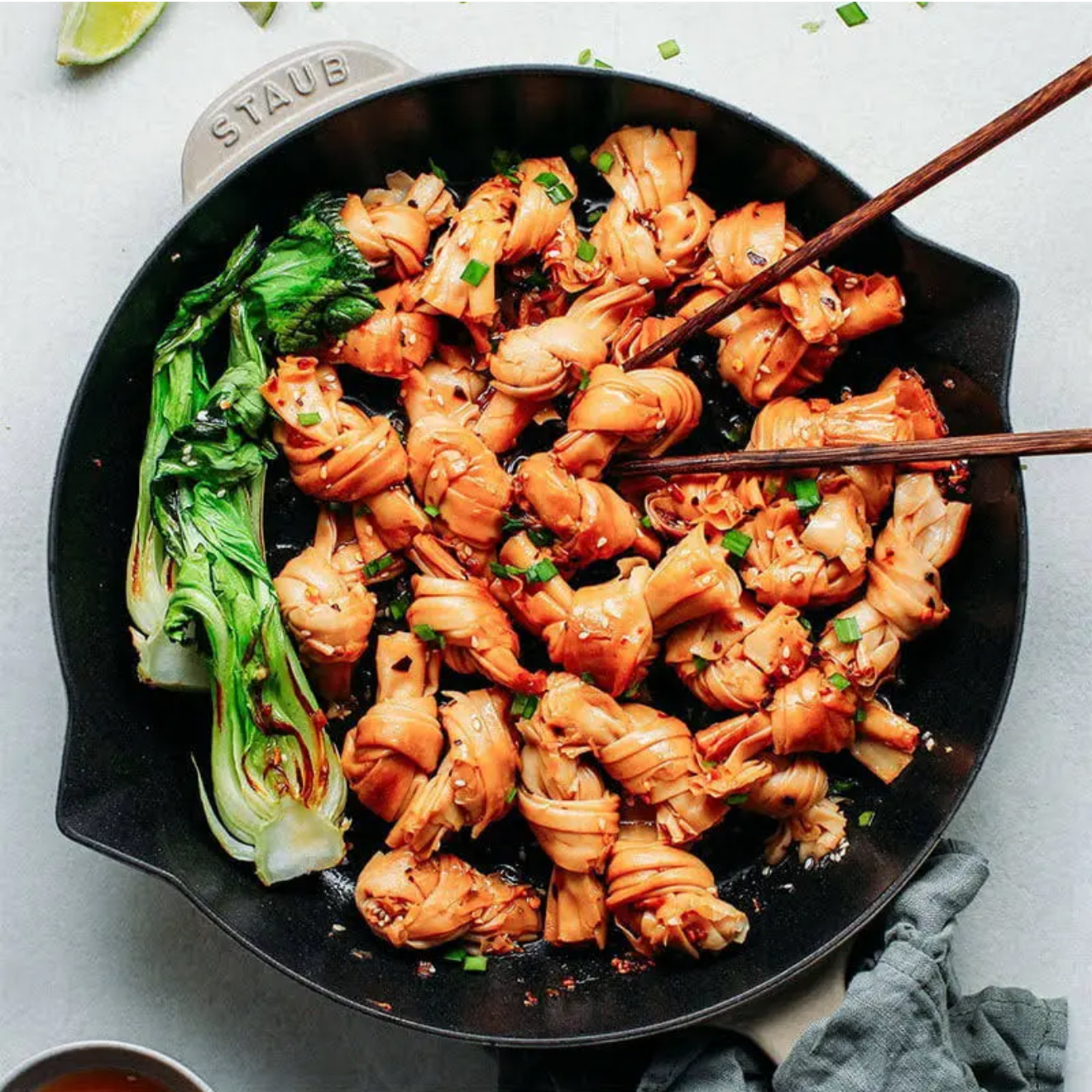 Malaysia 🌱 Everbest Fresh Bean Knots (Vegetarian)