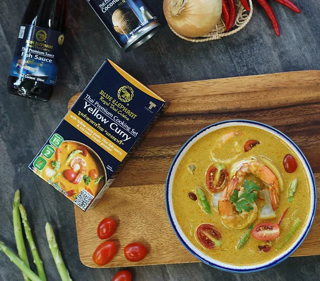 Thailand Blue Elephant Thai Yellow Curry Cooking Kit – 95g (Serves 2)