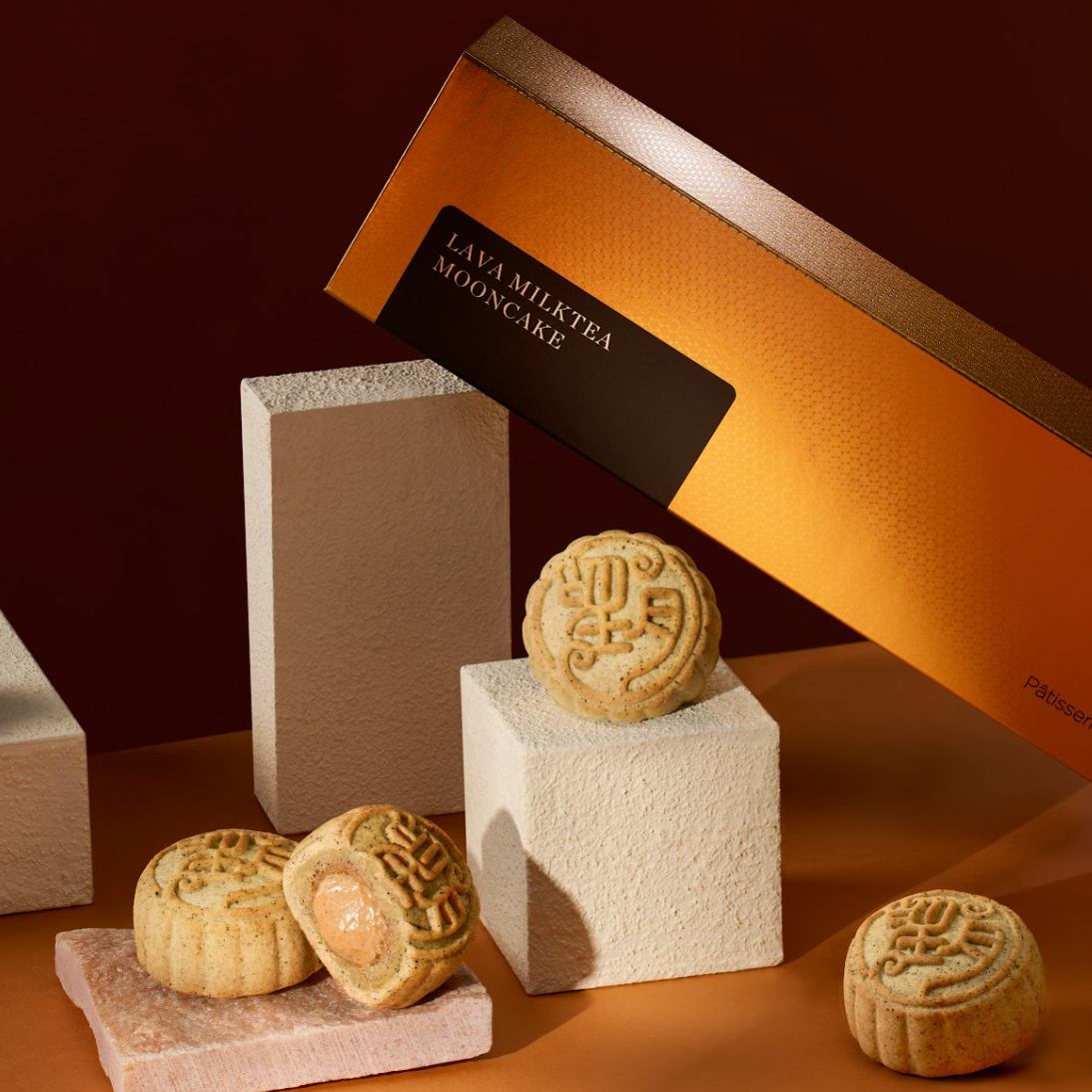 HK Patisserie La Lune｜Lava Milk Tea Mooncakes 4-Piece Gift Box【Mooncakes Must Be Ordered Separately｜BBD: 25 Oct 2026】