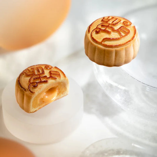 Hong Kong Patisserie La Lune Mooncake – Lava Custard Mooncake (4pcs Gift Box)