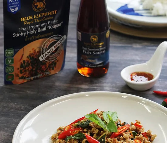 Thailand Blue Elephant Thai Stir-fry Holy Basil Paste (Kra-pao) – 70g (Serves 4)